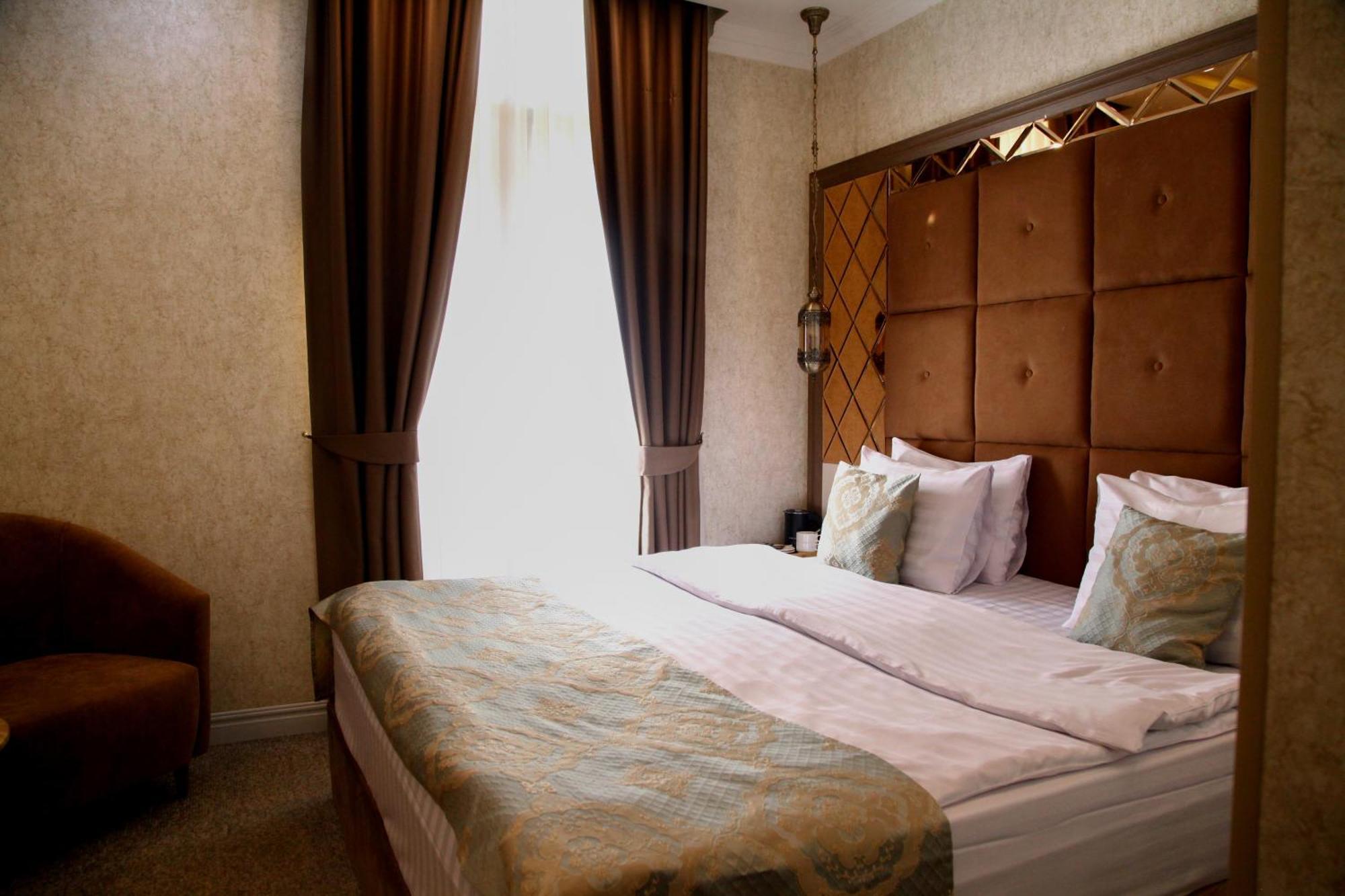 Aqua Hotel Tbilisi Bagian luar foto